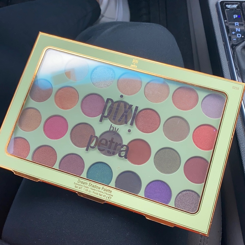 Pixi by Petra Dream Shadow Pallete